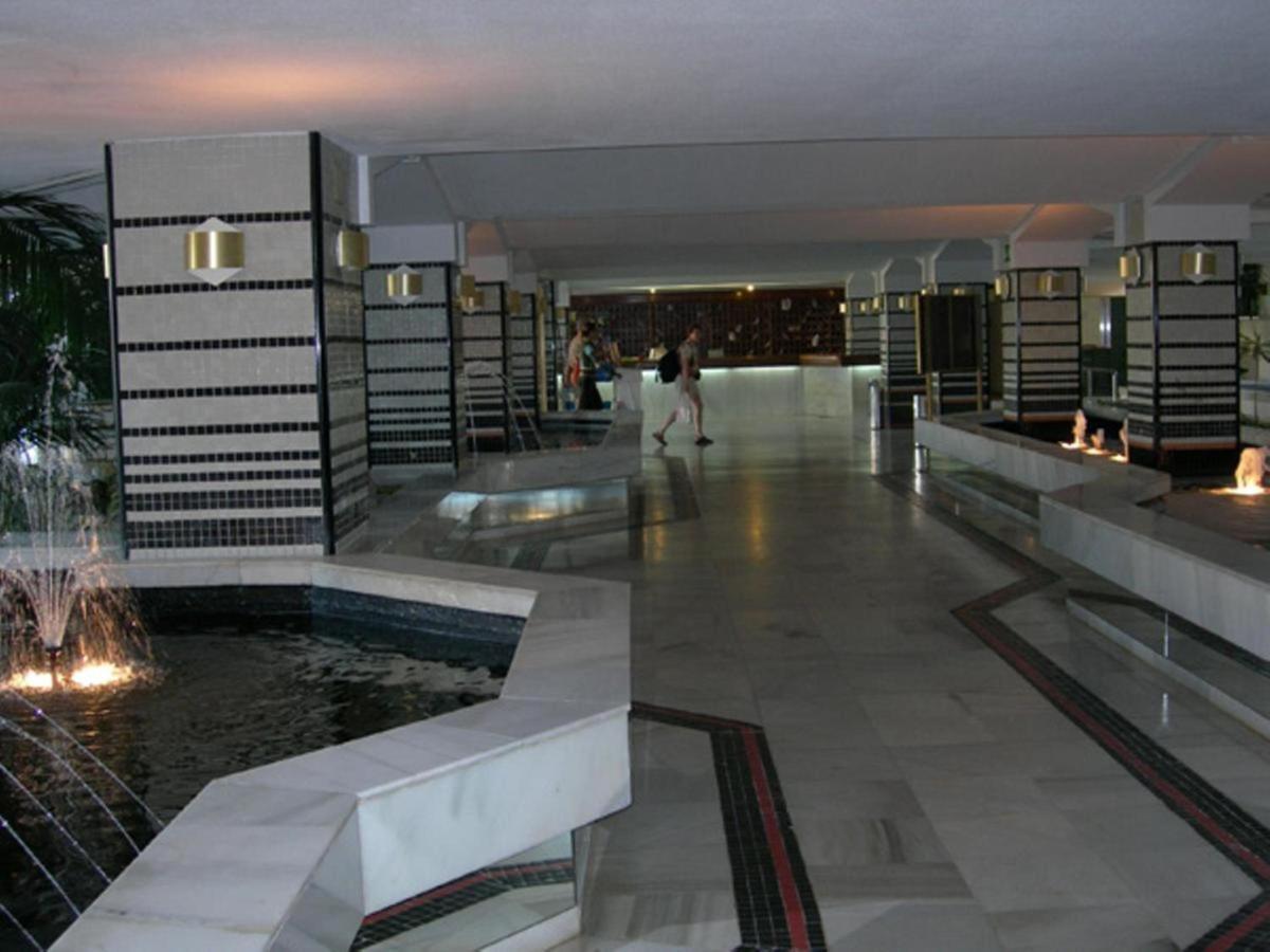 Benalsun Apartment Benalmadena Bagian luar foto